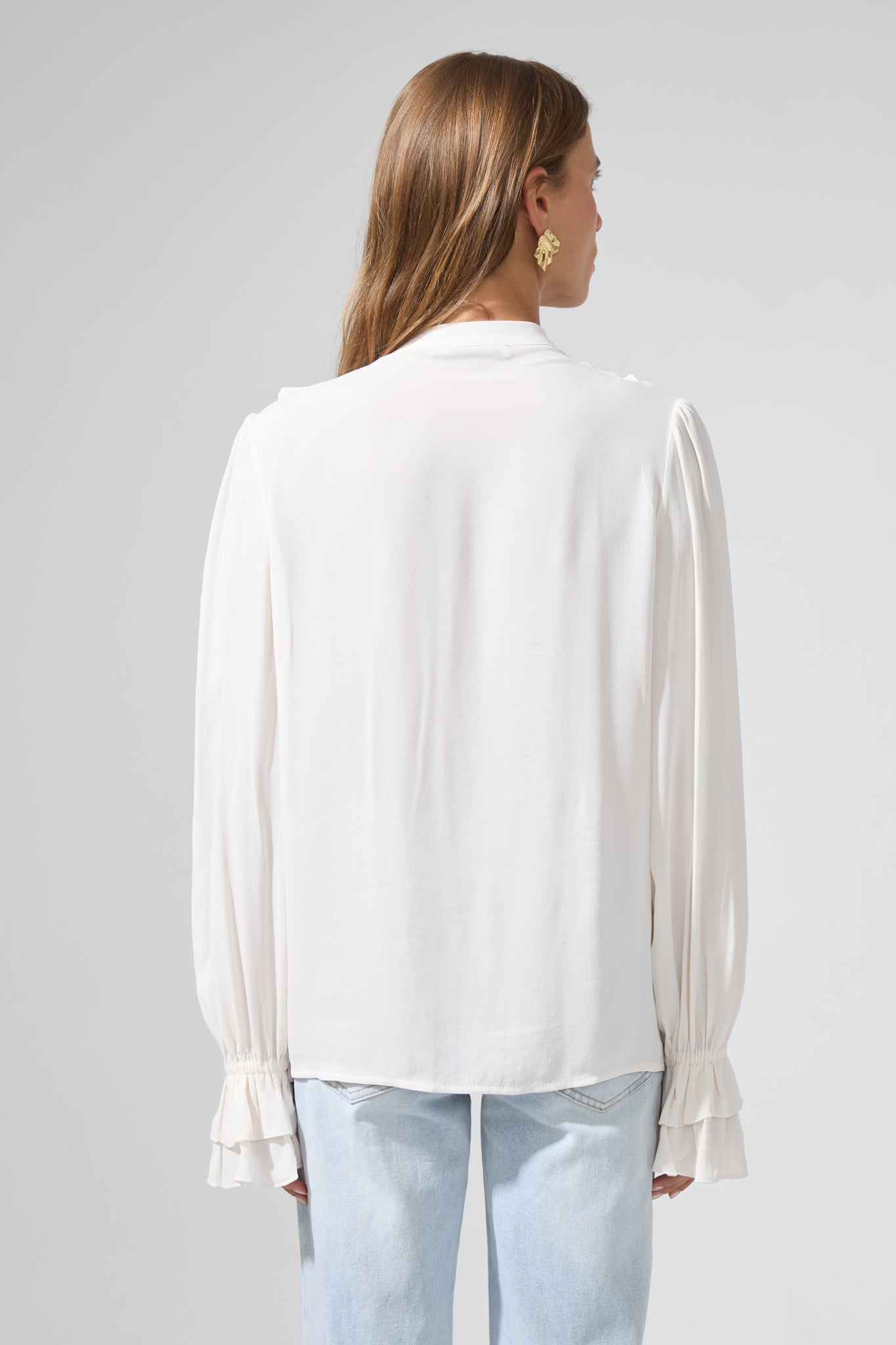 Estela | Ruffle Flowy Shirt