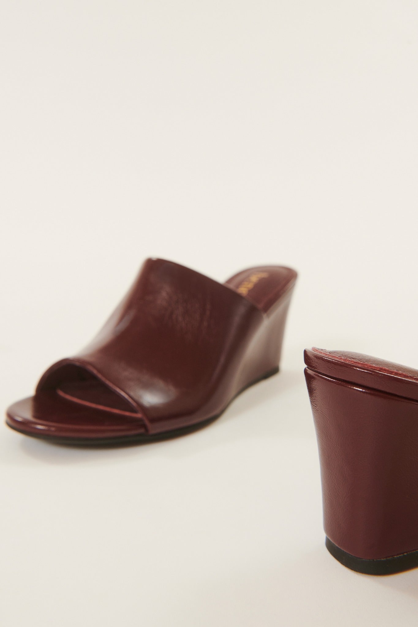 Joyce | Wedge Mules