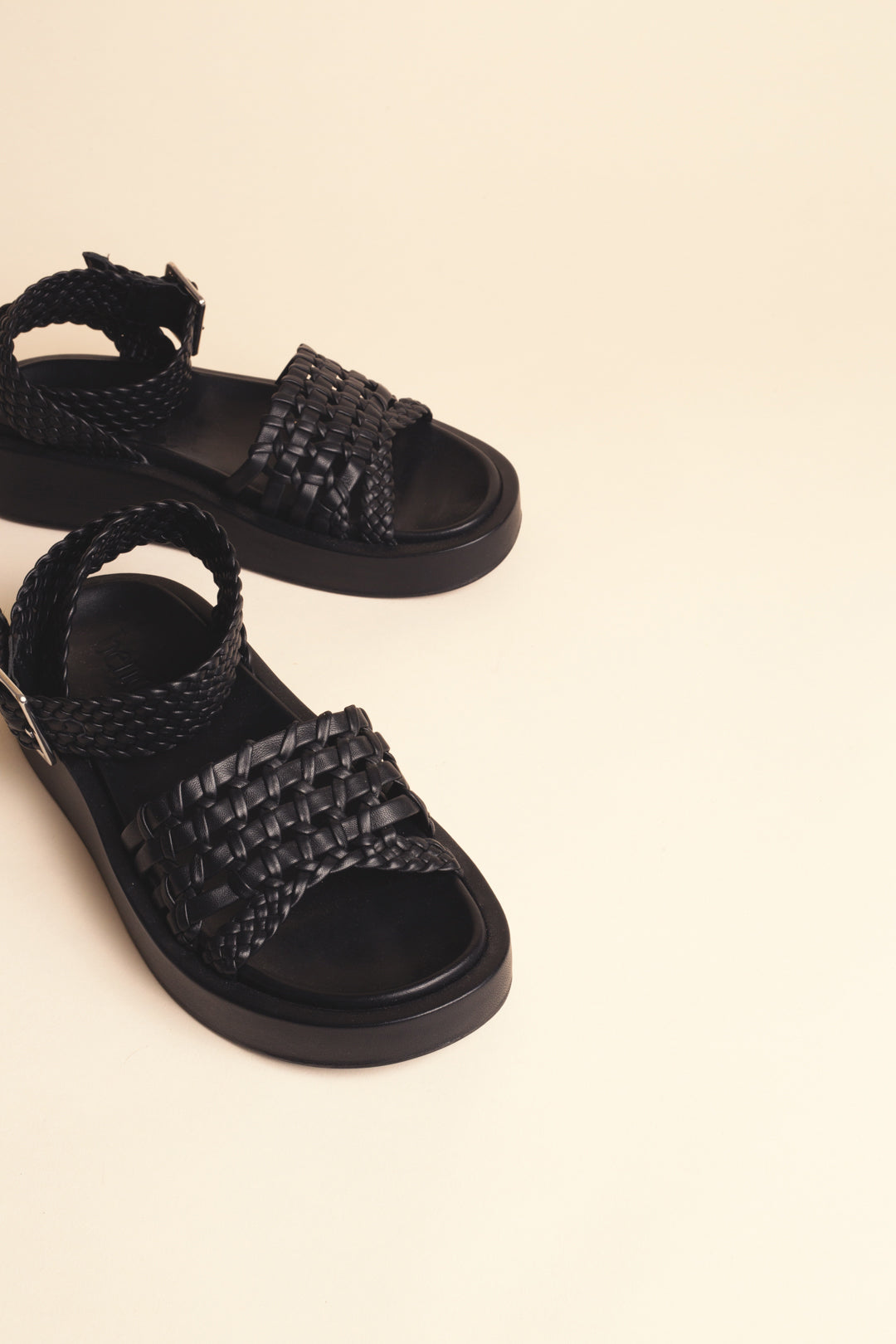 Nestor | Platform sandals
