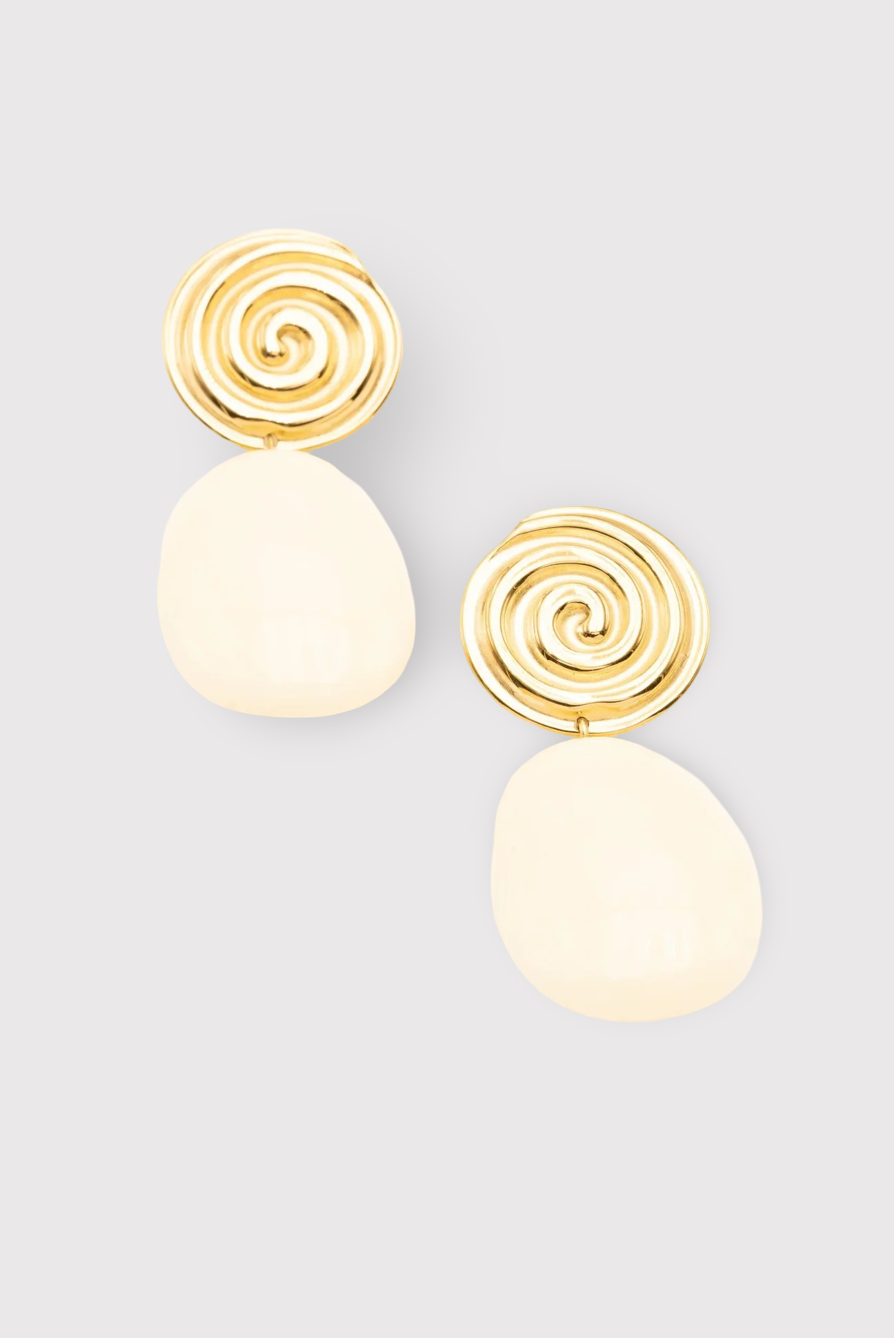 Lamya | Oval drop earrings