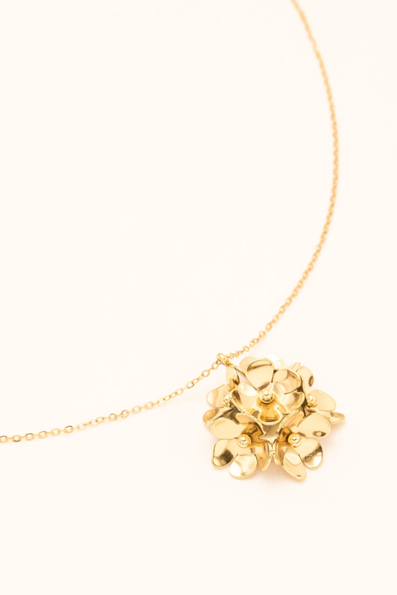 Maïya | Flower bouquet necklace