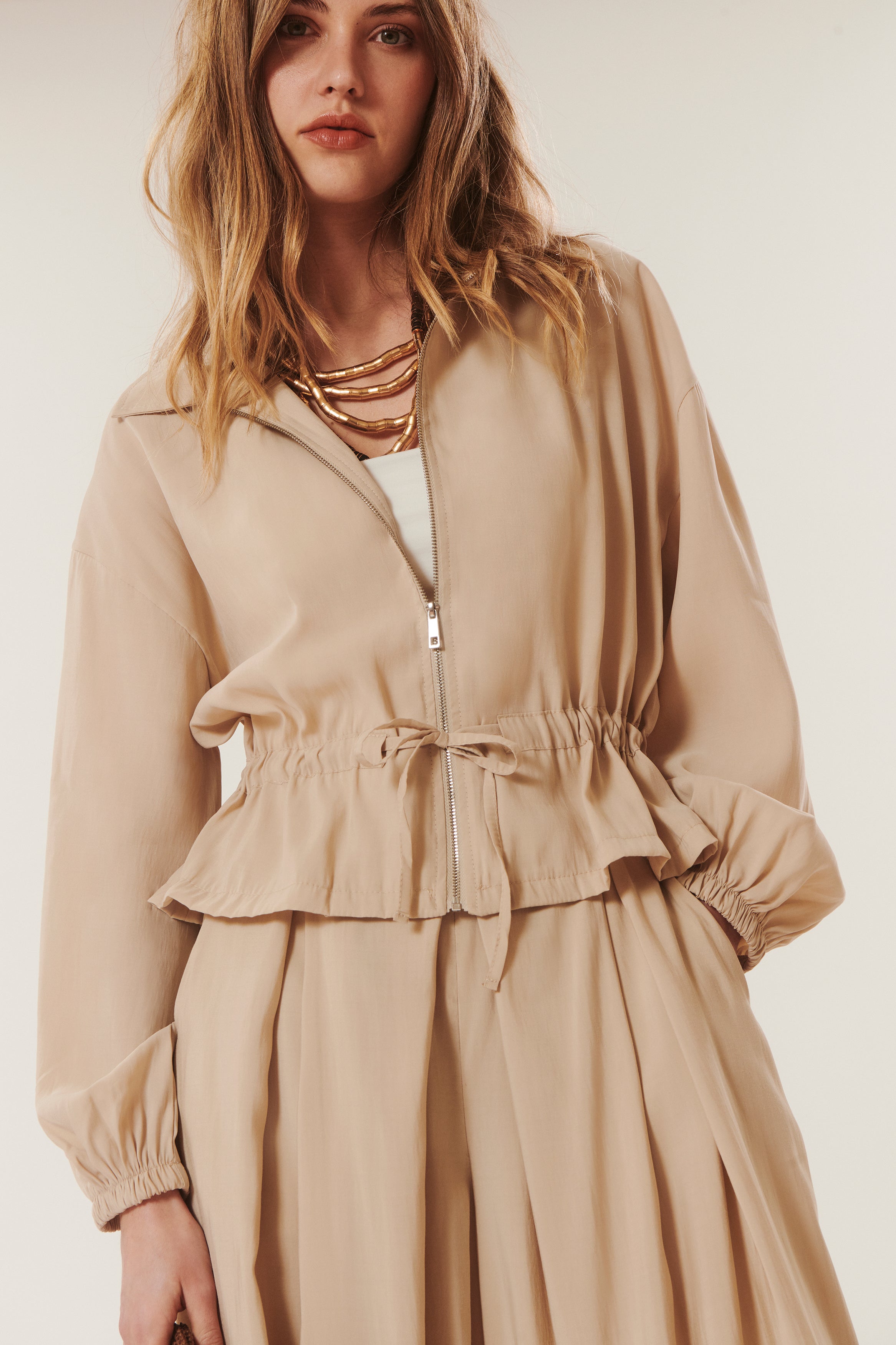Sami | Fitted flowing jacket