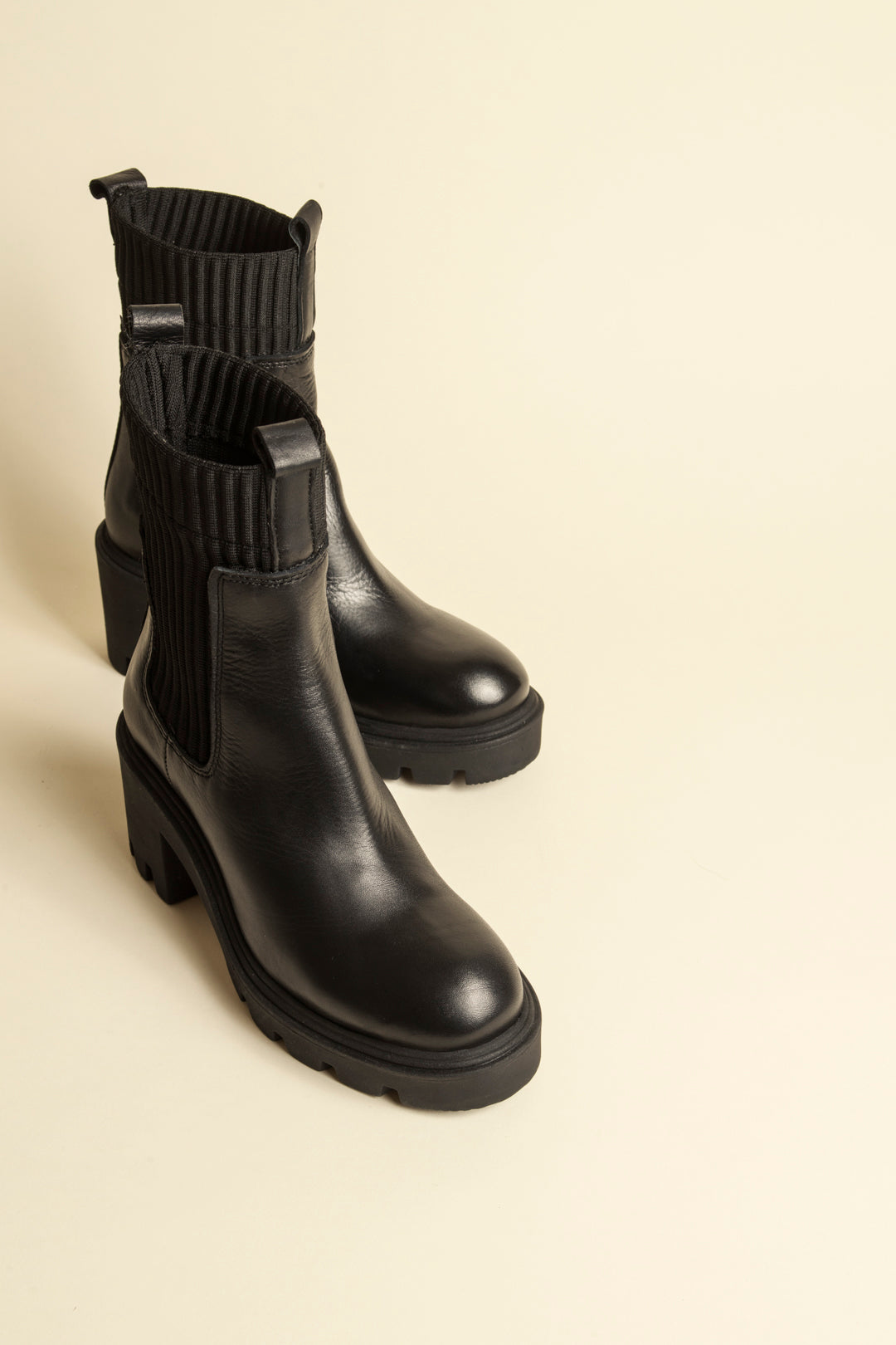 Beth | Tracks ankle boots