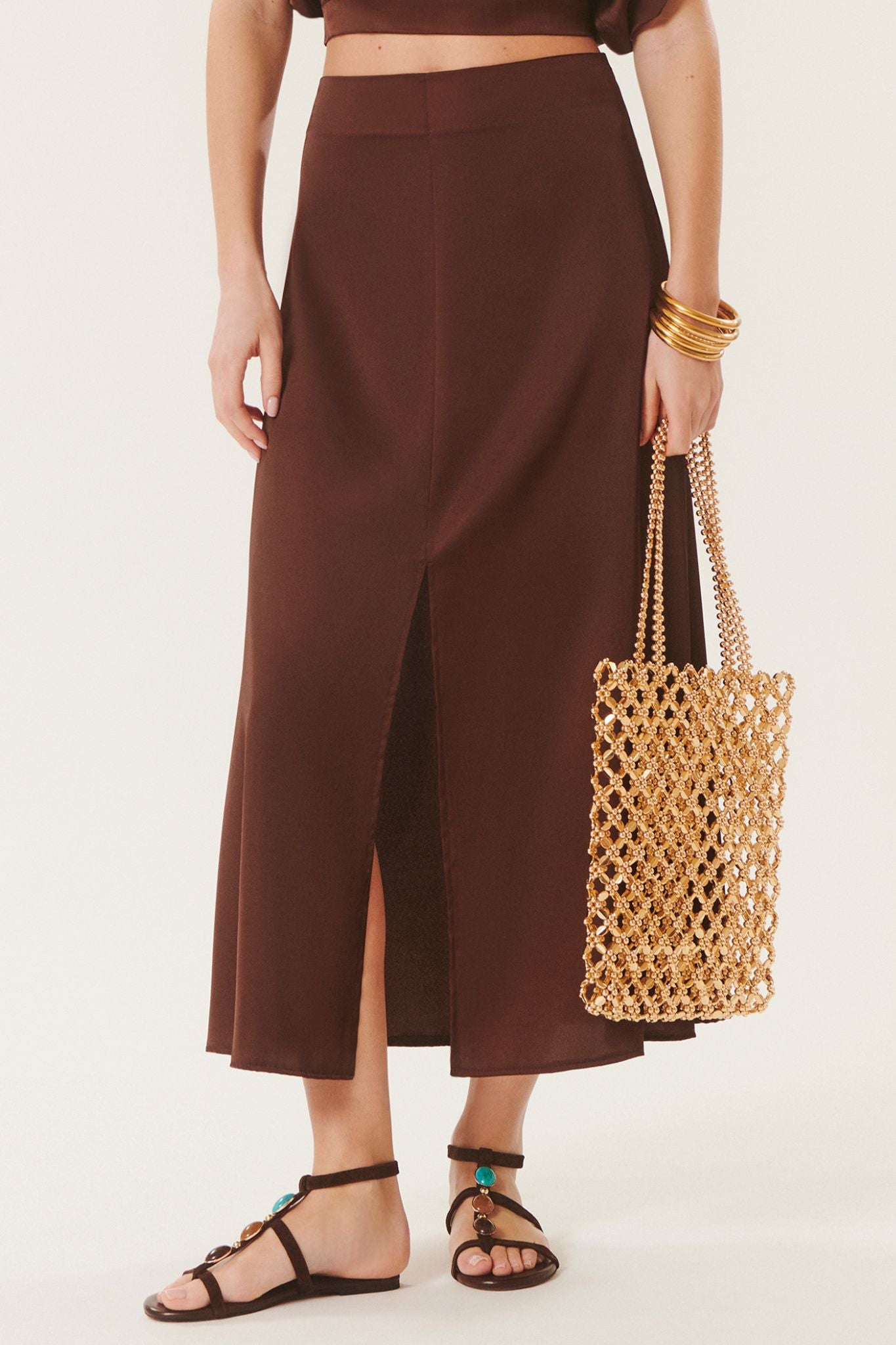 Alberta | Satin midi skirt