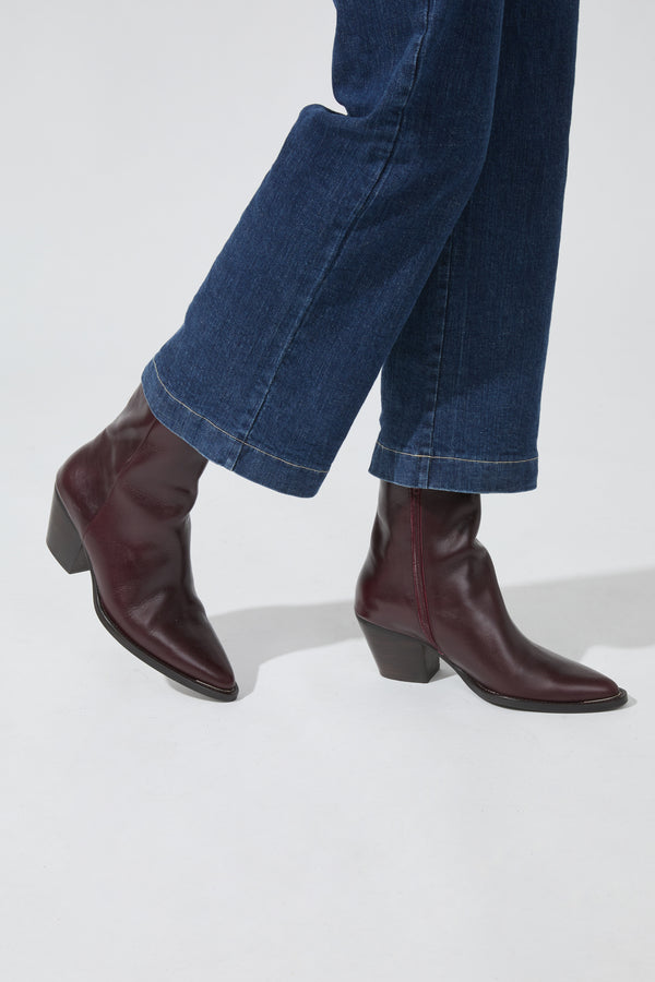 Elena | Cowboy ankle boots