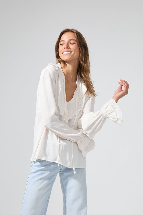 Estela | Ruffle Flowy Shirt