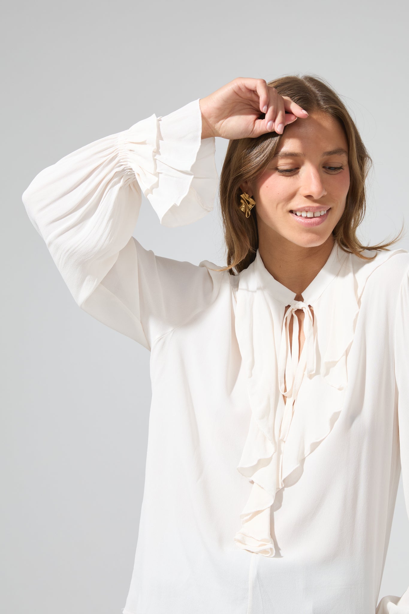 Estela | Ruffle Flowy Shirt