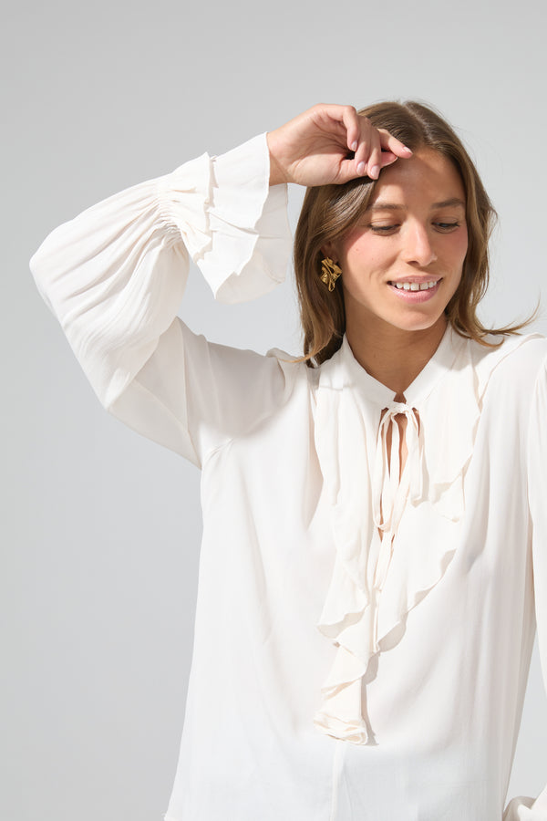 Estela | Ruffle Flowy Shirt