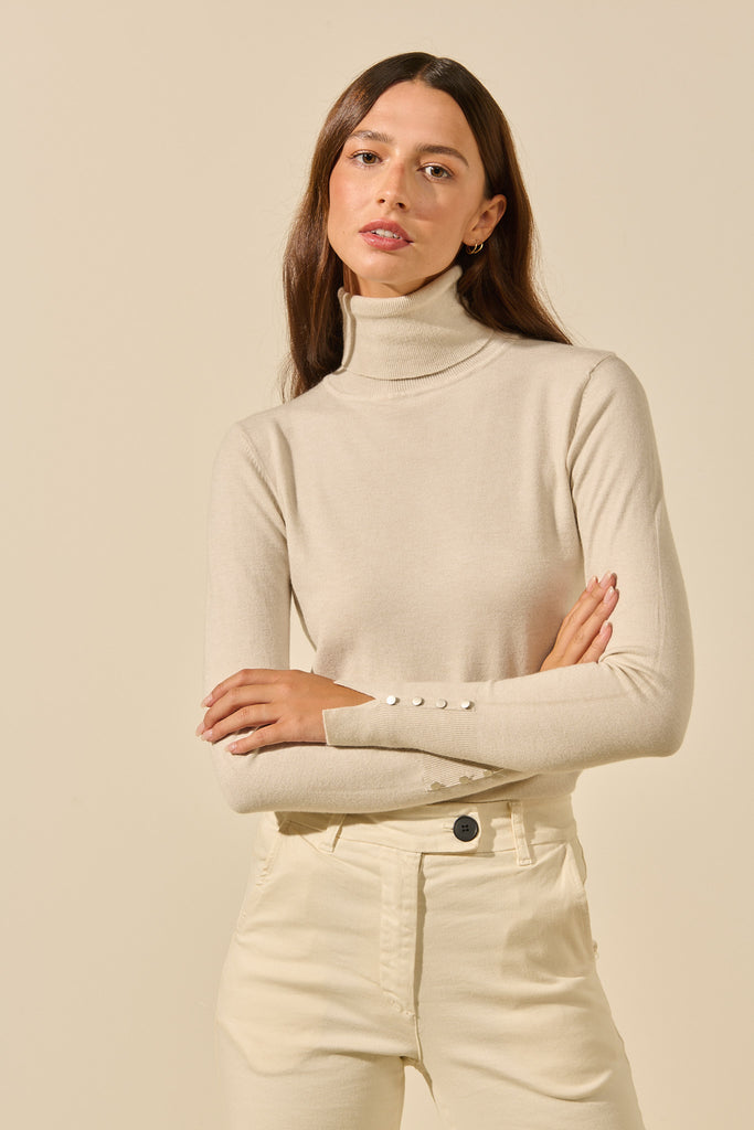 François | Turtleneck sweater