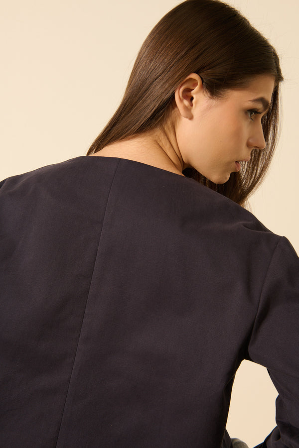 Pauline | Classic buttoned jacket