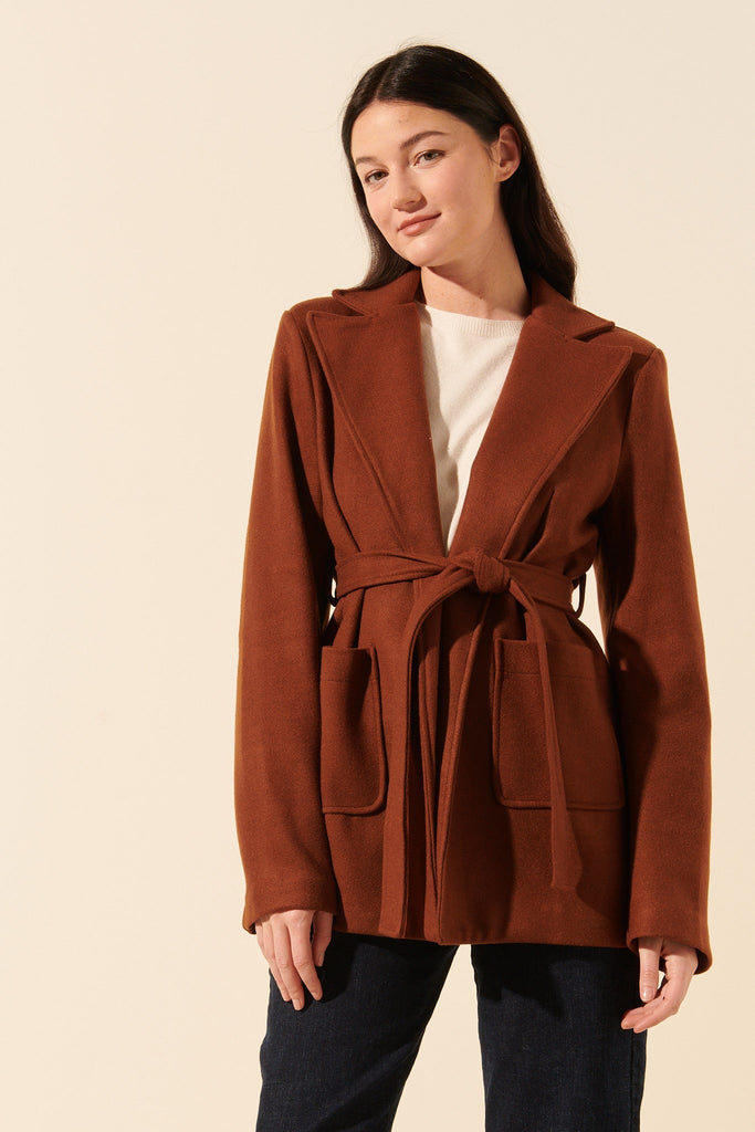 Roberto | Belted jacket