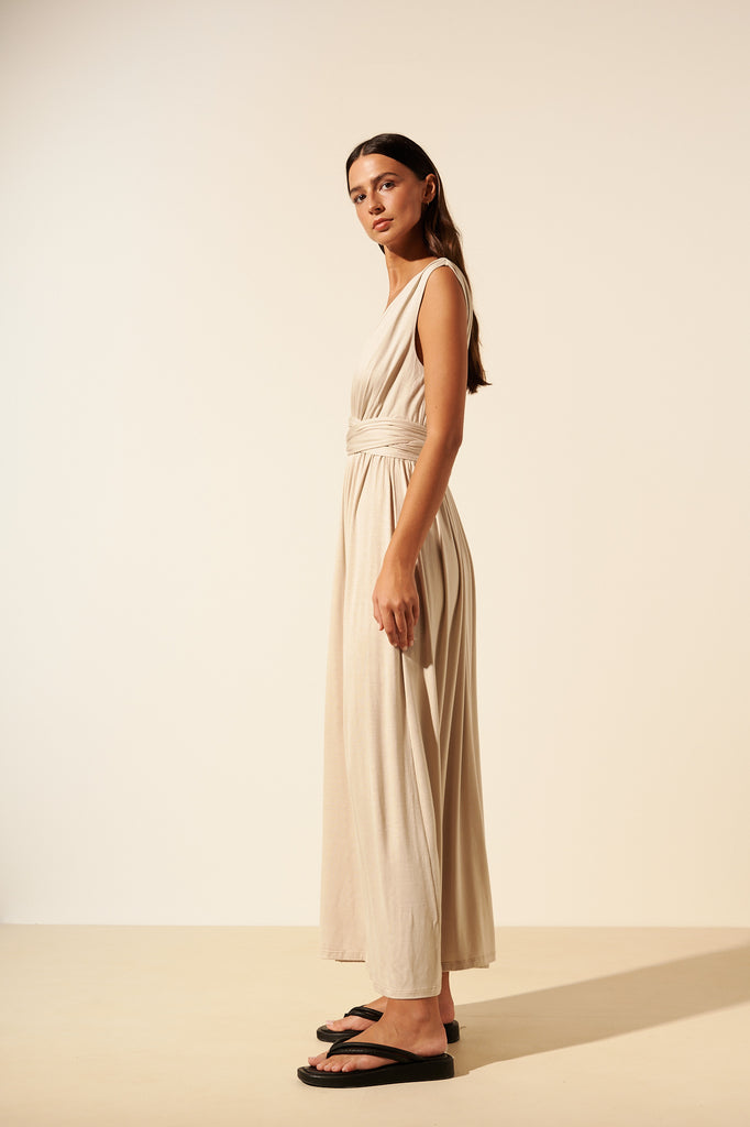 Winona | Fluid halter dress