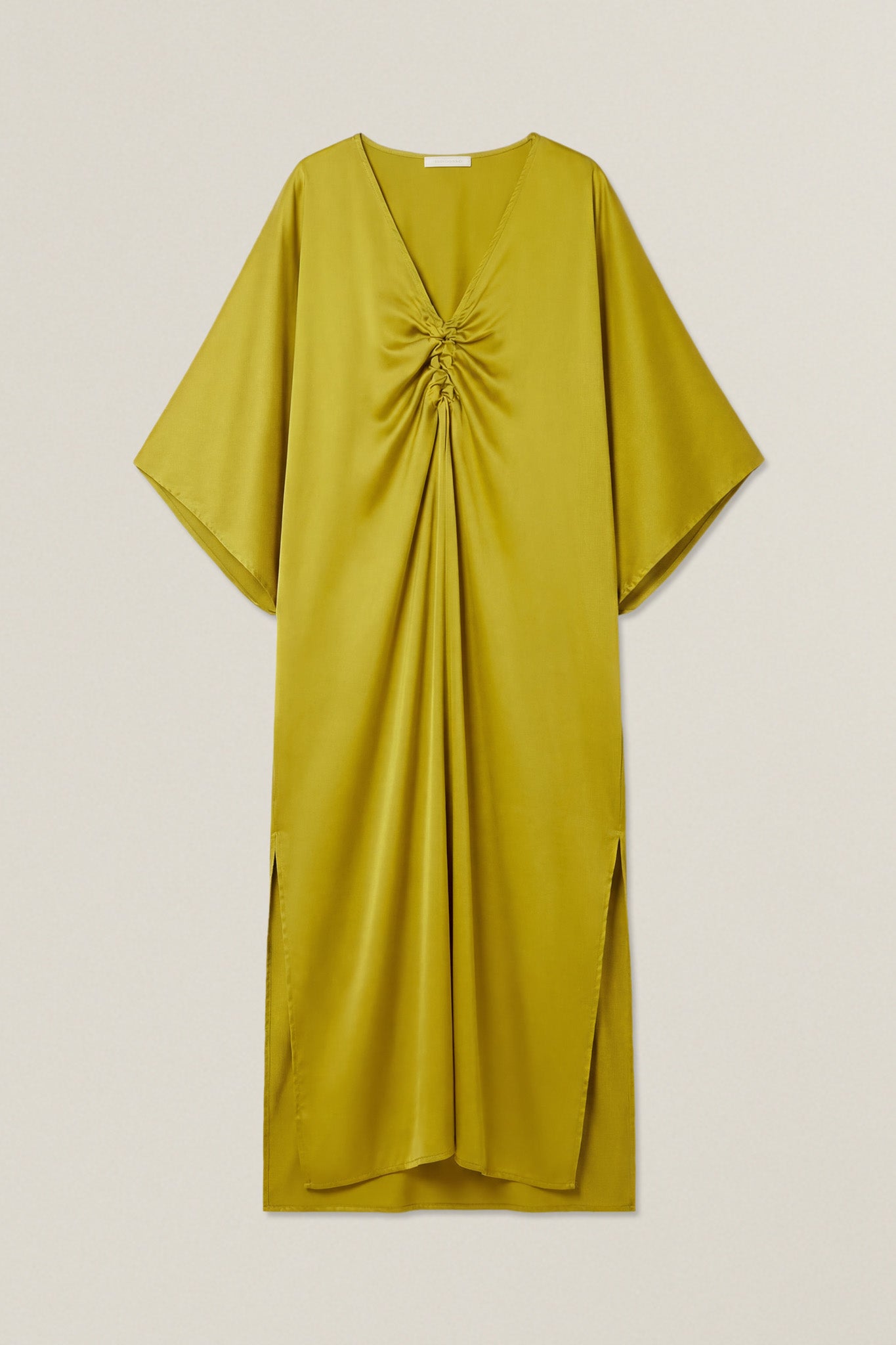 Daniela | Loose-fitting satin dress