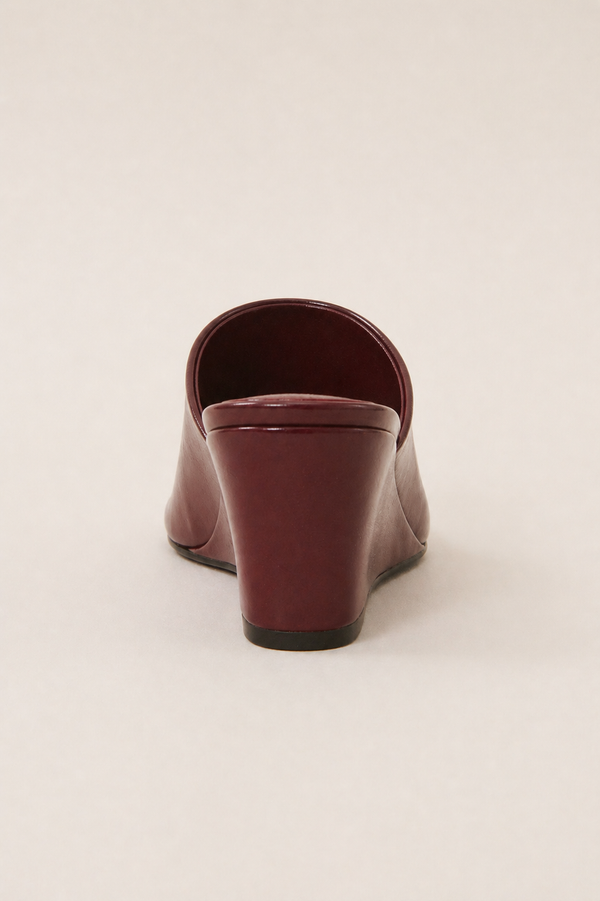 Joyce | Wedge Mules